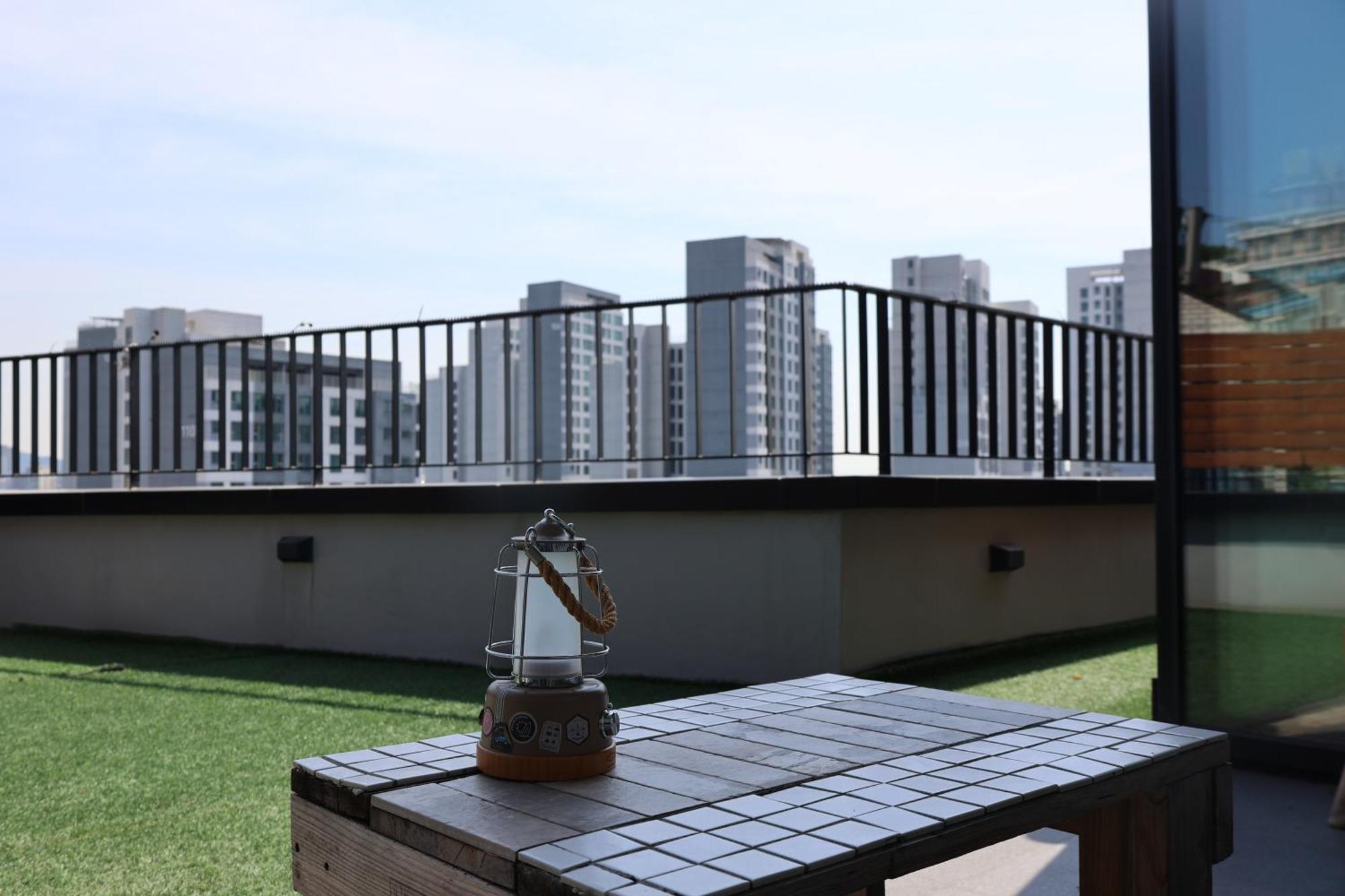 Space In Blackstone Сеул Екстер'єр фото
